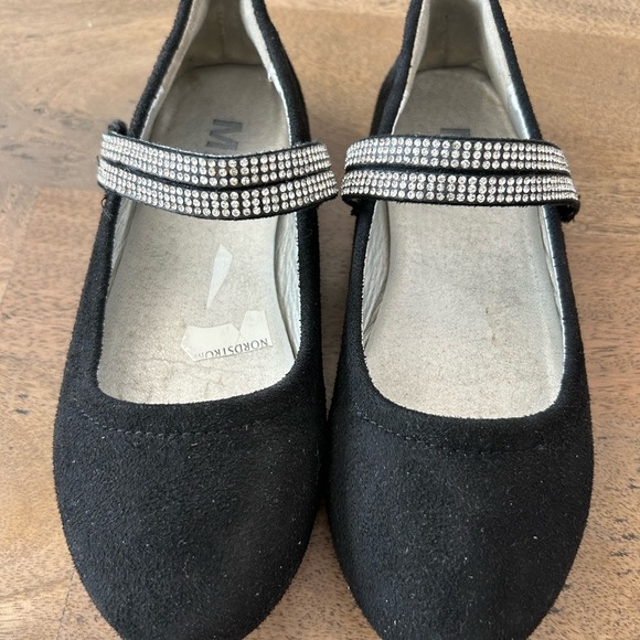 Mia Kids Rhinestone flats size 1Y - Picture 5 of 8